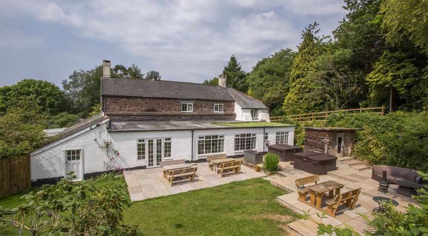 Photo of The Farmhouse, West Anstey