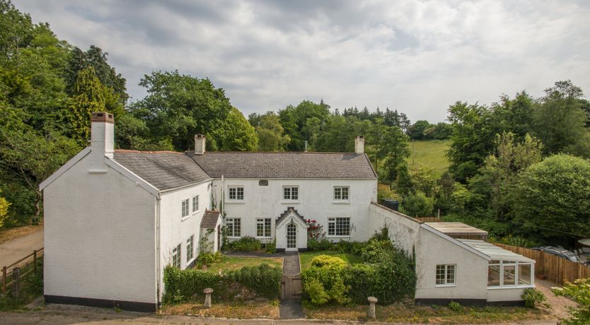 Photo of The Farmhouse, West Anstey