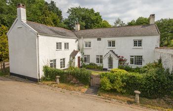 The Farmhouse, West Anstey Holiday Cottage