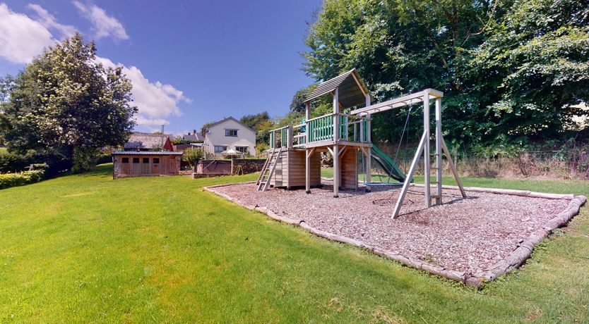 Photo of Middle Stolford Cottage, Brendon Hill