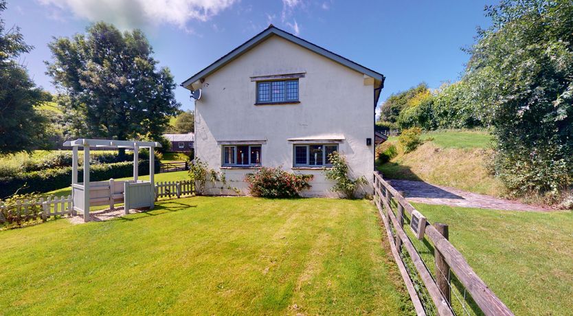 Photo of Middle Stolford Cottage, Brendon Hill