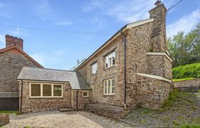 Photo of the-mill-house-bampton