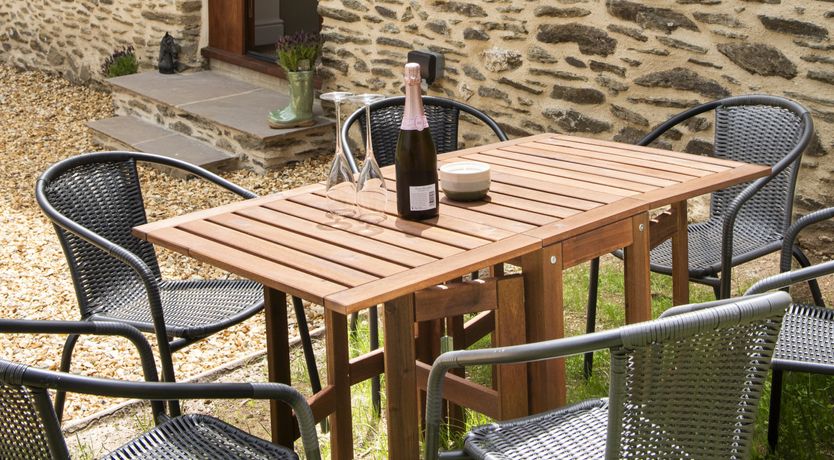 Photo of The Pony Stalls, Brompton Regis