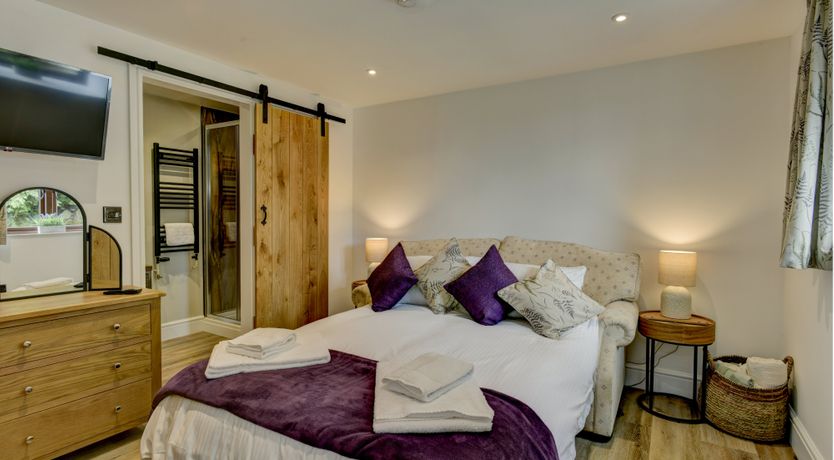 Photo of The Pony Stalls, Brompton Regis