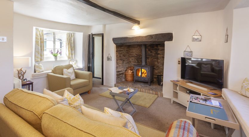 Photo of Syms Cottage, Cutcombe