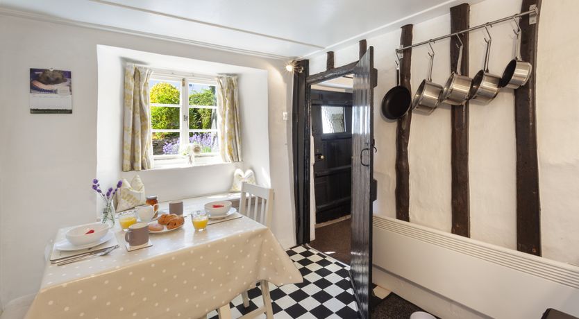 Photo of Syms Cottage, Cutcombe