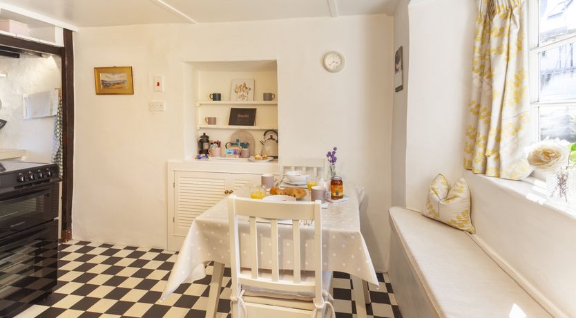 Photo of Syms Cottage, Cutcombe