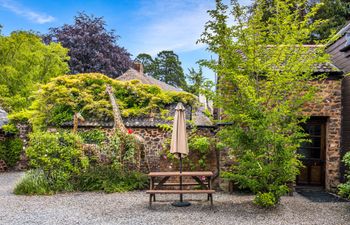 Luccombe Cottage, Near Dunster Holiday Cottage