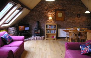 Luccombe Cottage, Near Dunster Holiday Cottage