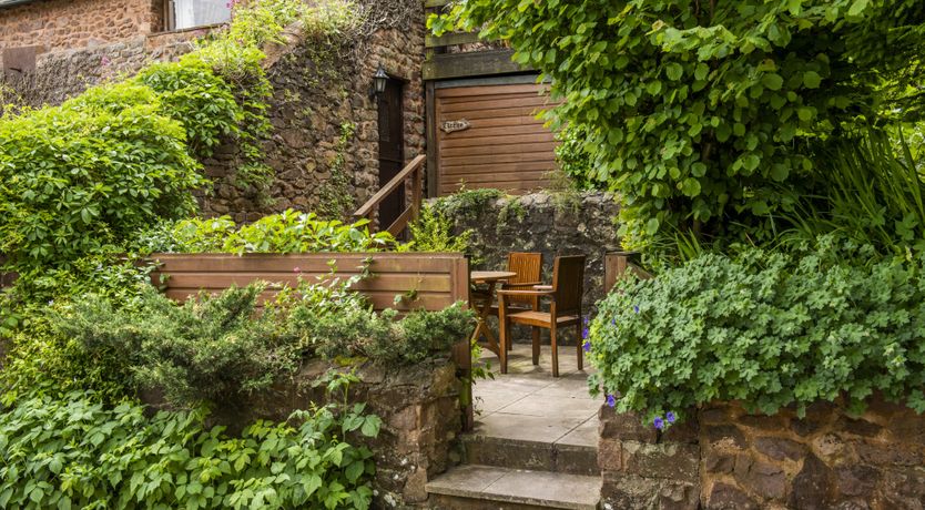 Photo of Cleeve Apartment, Near Dunster