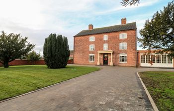 Otherton Hall Holiday Cottage