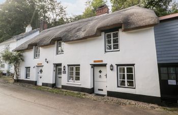 The Old Thatch Holiday Cottage