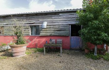 Brandeers Studio Holiday Cottage