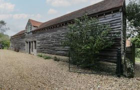 Photo of brandeers-long-barn