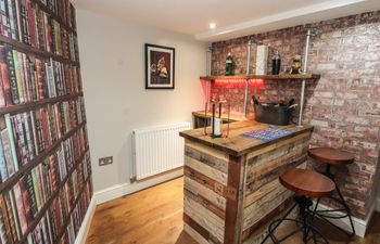The Olde Drill House Holiday Cottage