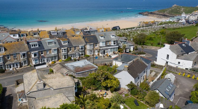 Photo of Ayr Farmhouse