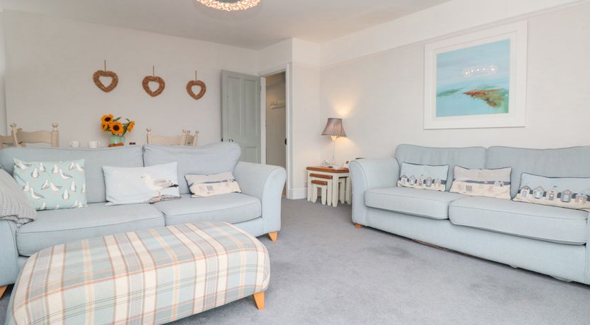 Photo of 8 Above Town