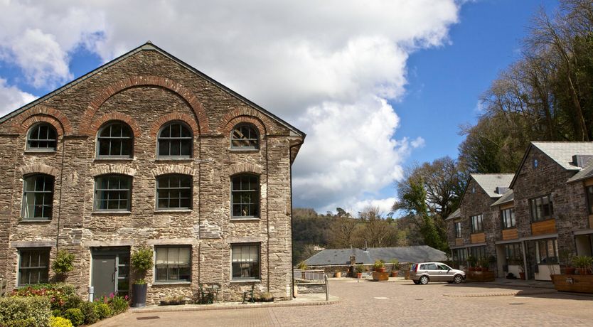 Photo of 4 The Pottery