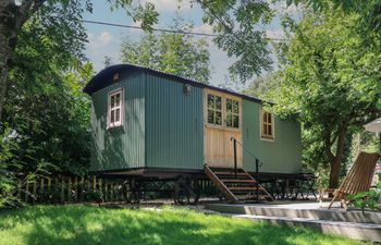 The Happy Hut Holiday Cottage