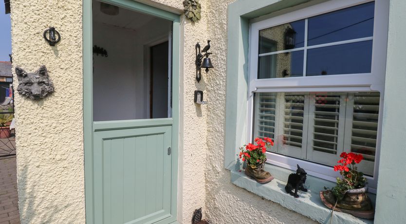 Photo of Cobwebs Corner