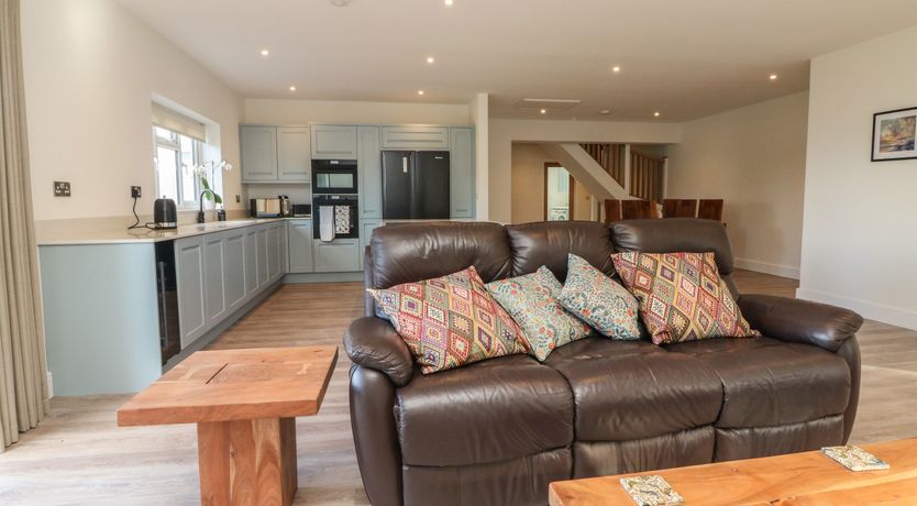 Photo of Linden View