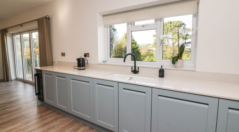 Photo of Linden View