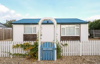 White Rabbit, Cross Lane Holiday Cottage