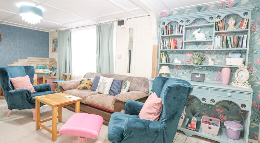 Photo of White Rabbit, Cross Lane