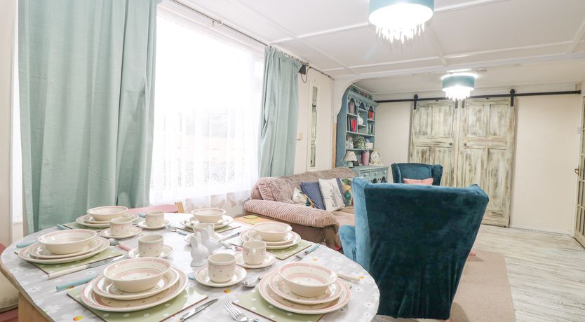 Photo of White Rabbit, Cross Lane