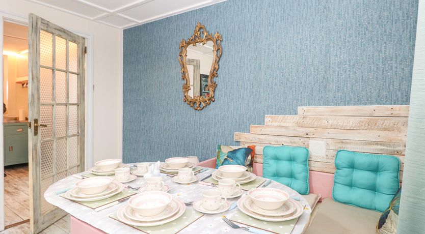 Photo of White Rabbit, Cross Lane