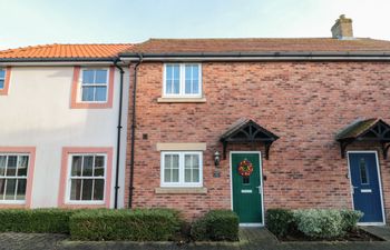 Coastal Retreat, The Bay Holiday Cottage