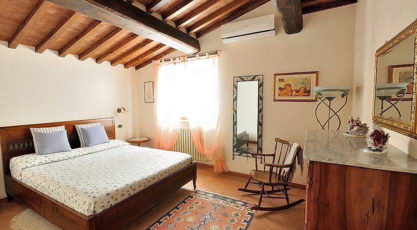 Photo of Rosemary Breeze