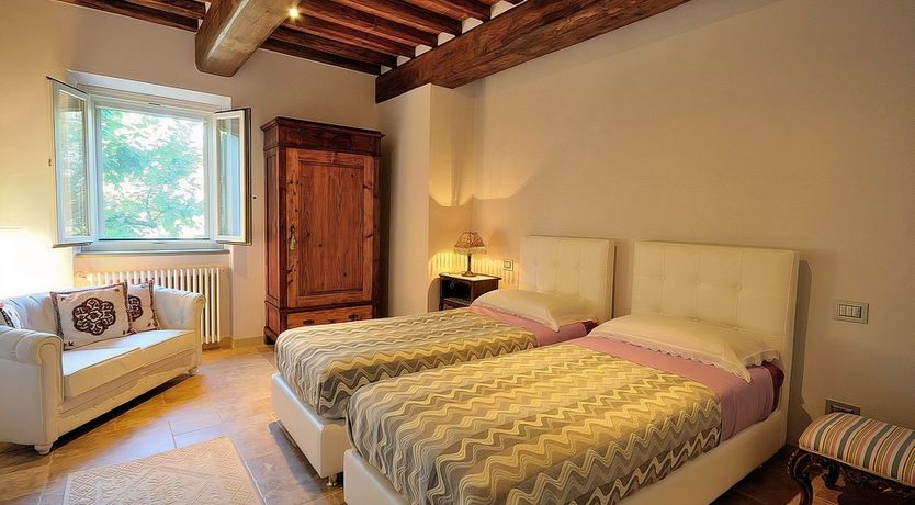 Photo of Rosemary Breeze