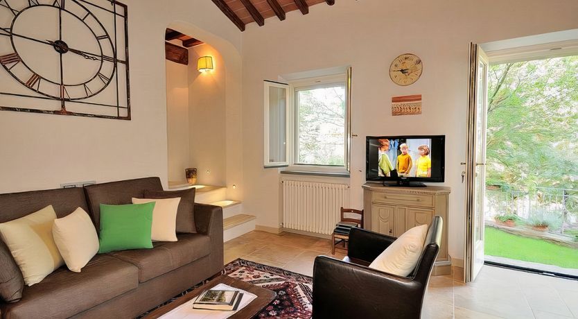 Photo of Rosemary Breeze