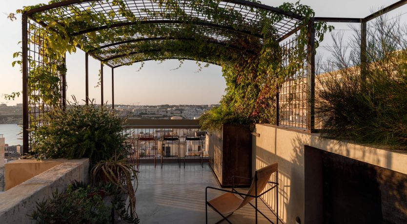 Photo of Neon Knights