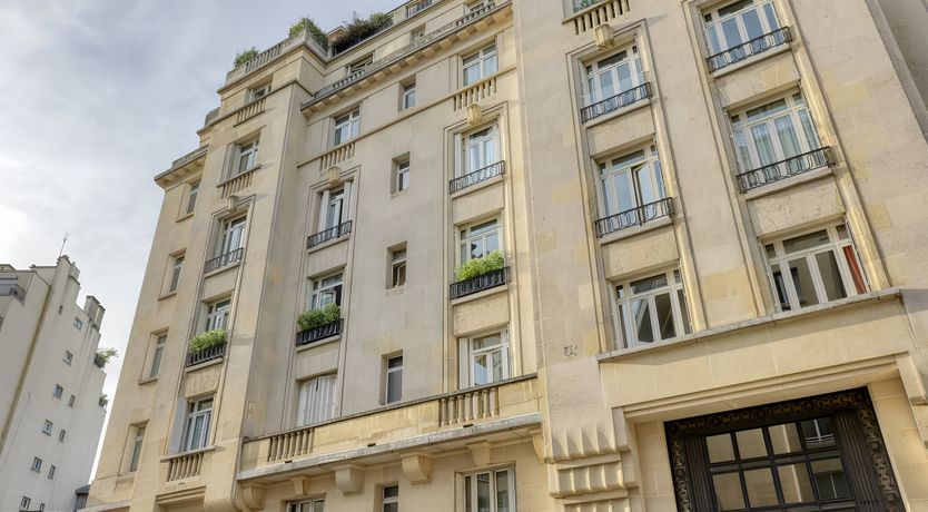 Photo of Parisian Rendezvous