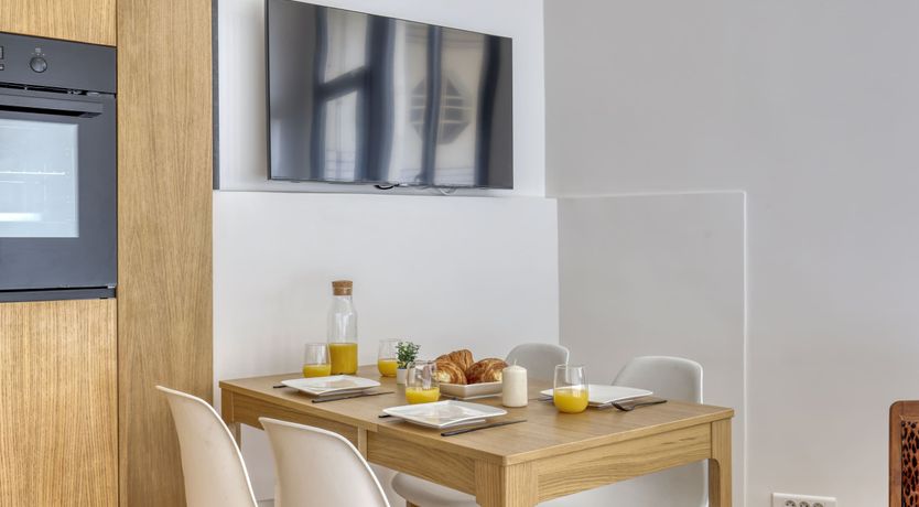 Photo of Parisian Rendezvous