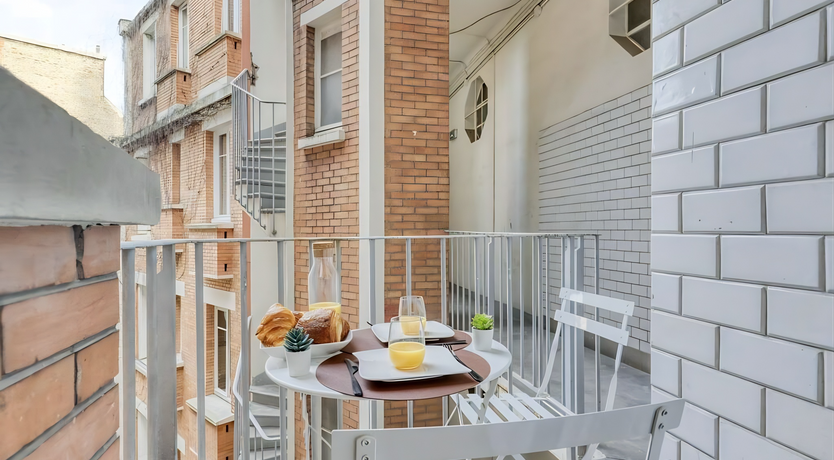 Photo of Parisian Rendezvous