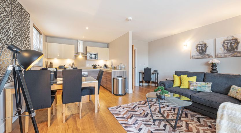 Photo of Putney Star