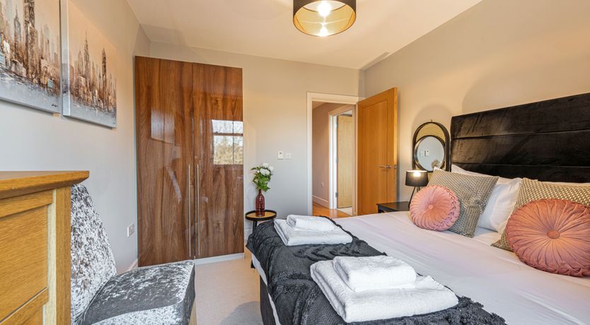 Photo of Putney Star