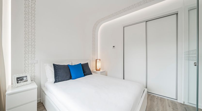 Photo of Madeira Unembroidered