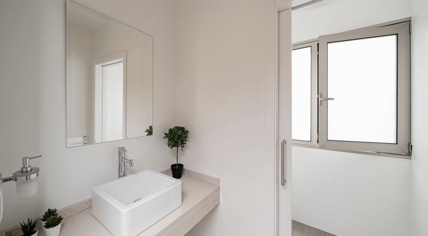 Photo of Madeira Unembroidered