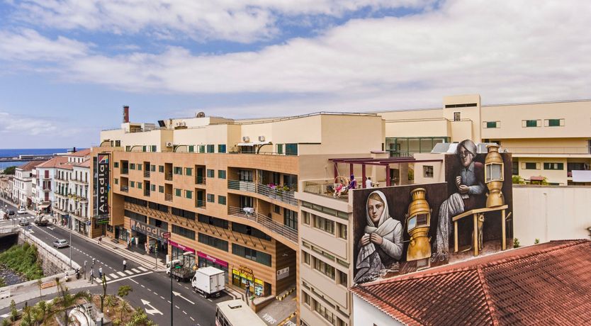 Photo of Madeira Unembroidered