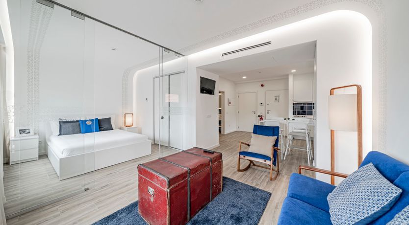 Photo of Madeira Unembroidered