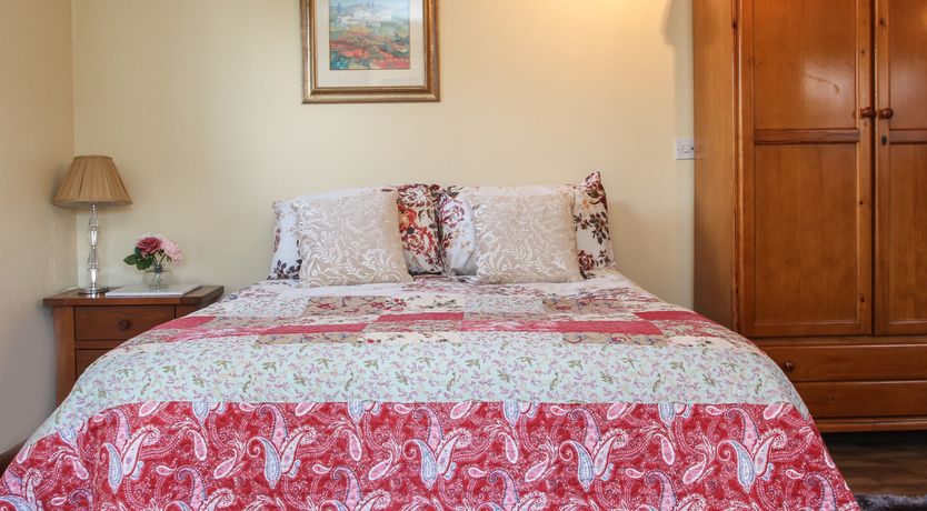 Photo of Sunny Cabin