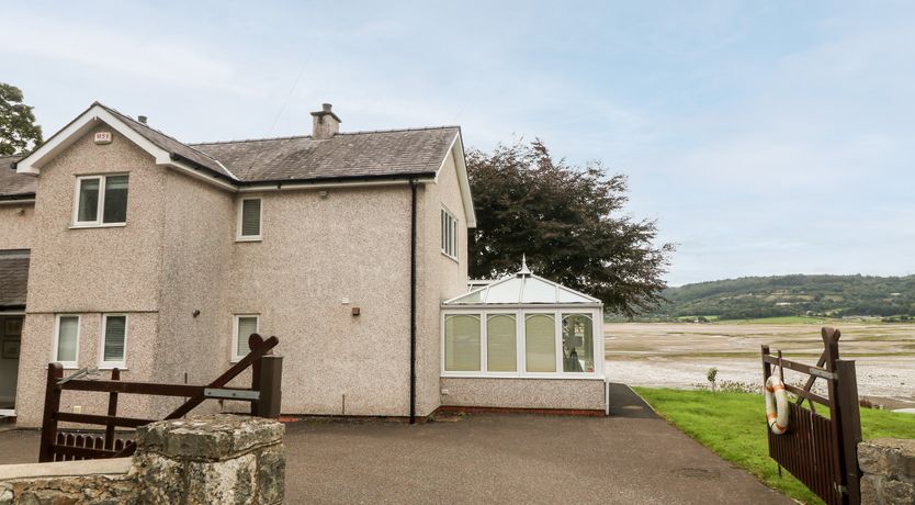 Photo of Porth Llongdy Uchaf