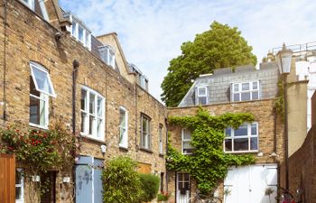 Notting Hill Oasis Holiday Cottage