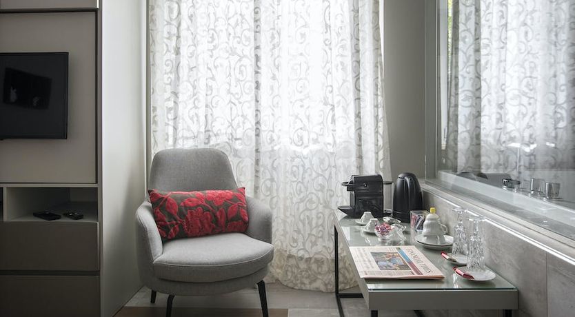 Photo of The Tiles of Rome