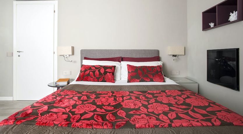 Photo of The Tiles of Rome