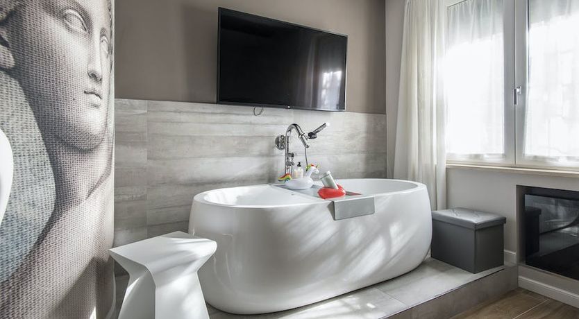 Photo of The Tiles of Rome